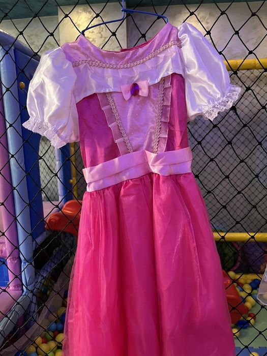 Парти костюми за момиченца