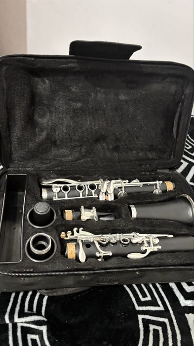 Clarinet de vanzare