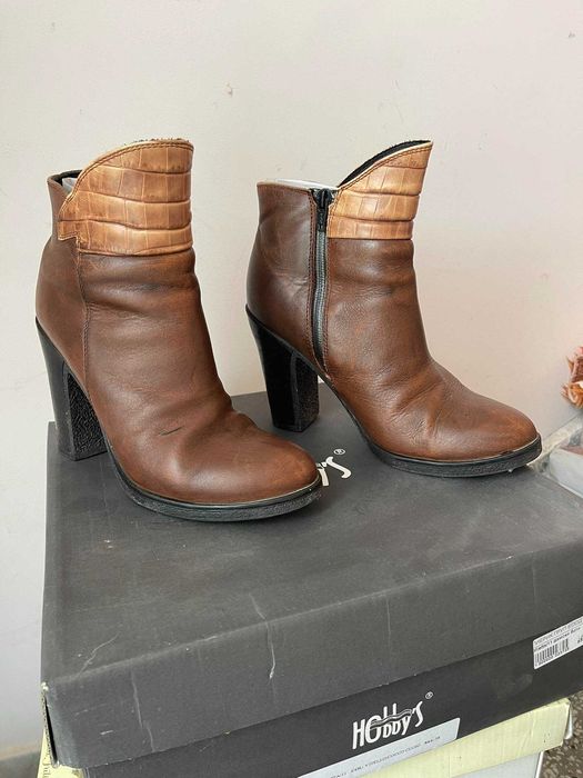 Дамски боти (естествена кожа)
