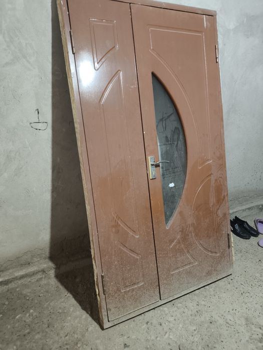 ДСП ва ёгоч ещик сотилади