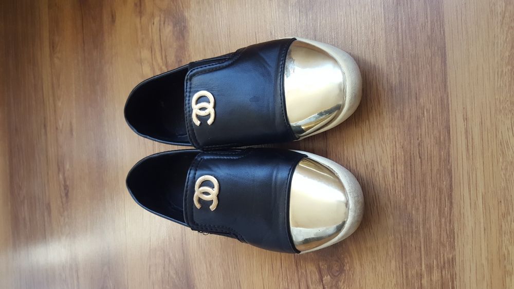 Дамски обувки