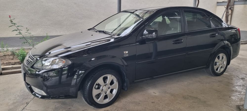 Продается Chevrolet Lacetti Автомат (Без люка)