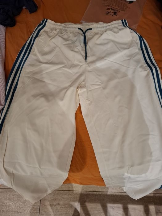 Летние штаны в спортивном стиле