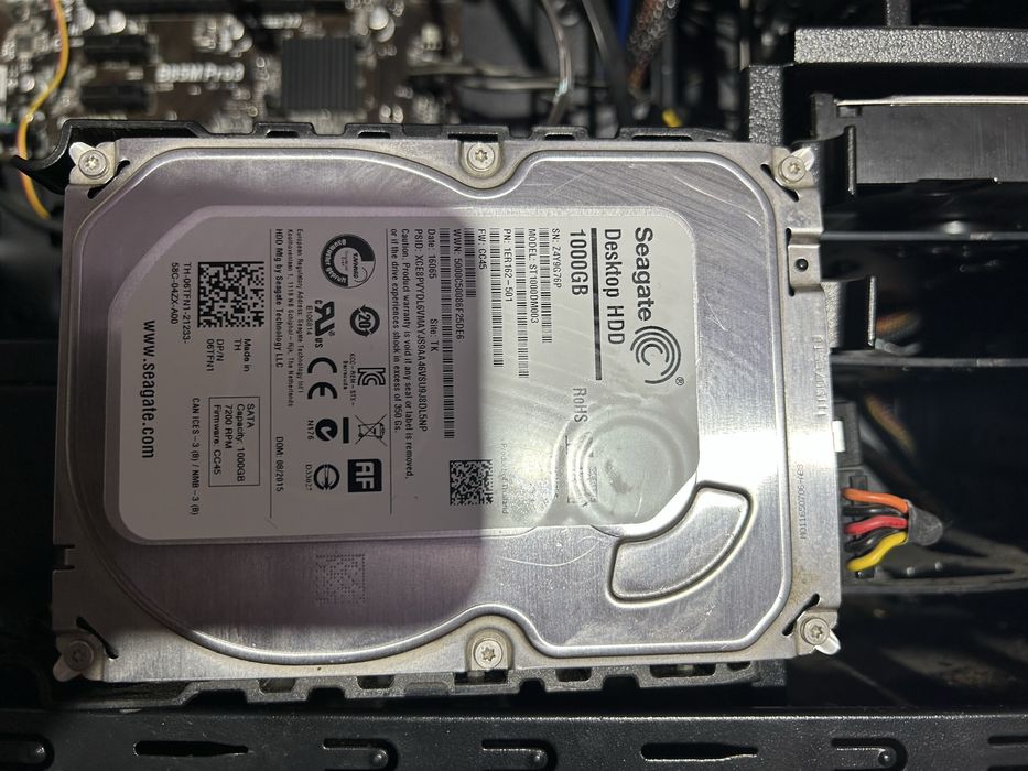 HDD Seagate Desktop HDD de 1TB