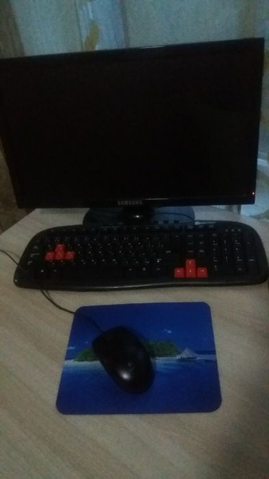 Продам компьютер SUMSUNG. В отличном состоянии.