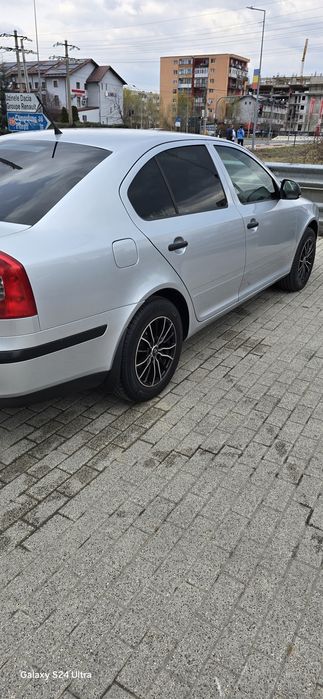 Vând Skoda octavia 2