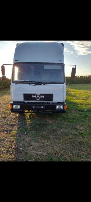 Vând camion MAN  din anul 2000
