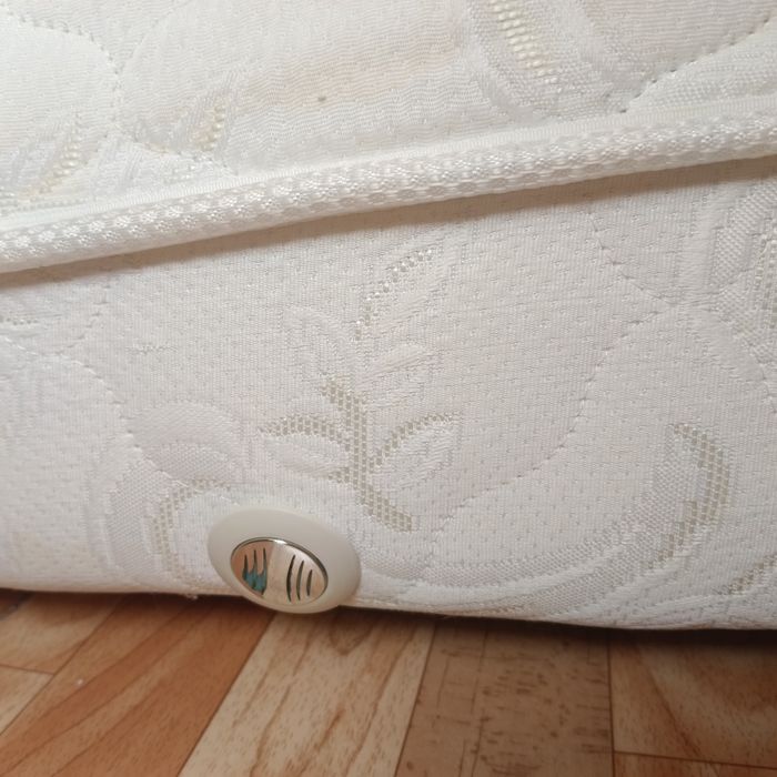 Продам матрас.  Ортопедический.