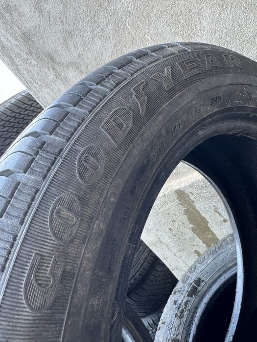 Шины 215/55/16 привозной