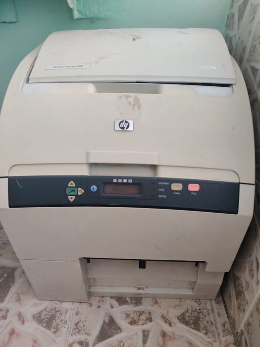 Цветной принтер от НР