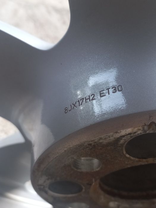 17"Ауди Оригинални  A3 А4 А6 А8 Q3 Q5 8ж ет30 66.5ц.о