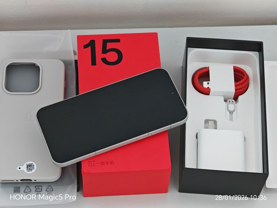 OnePlus 15 12GB/256GB  Sand Storm, NOU.
