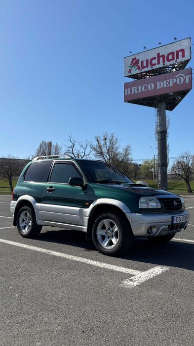 Suzuki Grand Vitara 2.0 TD 4x4 – 2 uși – reductor
