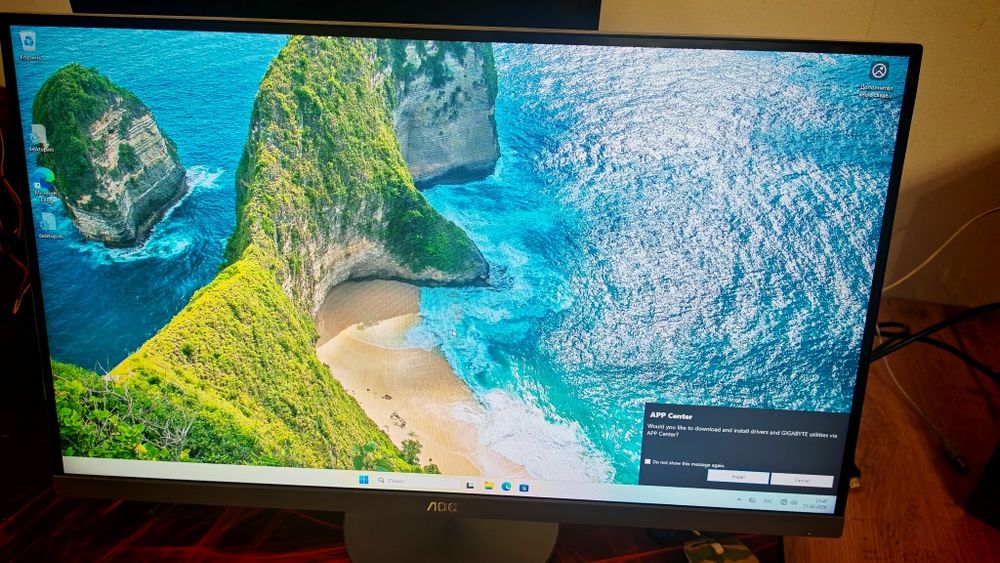 Монитор aoc 144гц 27дюмов