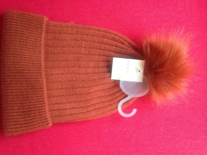 нова зимна шапка размер М/Л