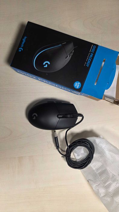 Мишка Logitech G102