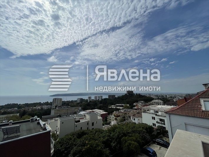 Панорамен тристаен апартамент Бриз