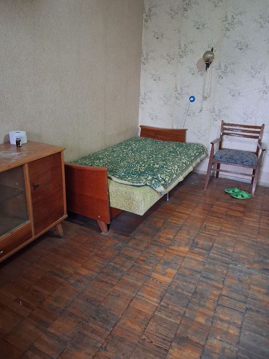 Ishkaf kravat trimo divan