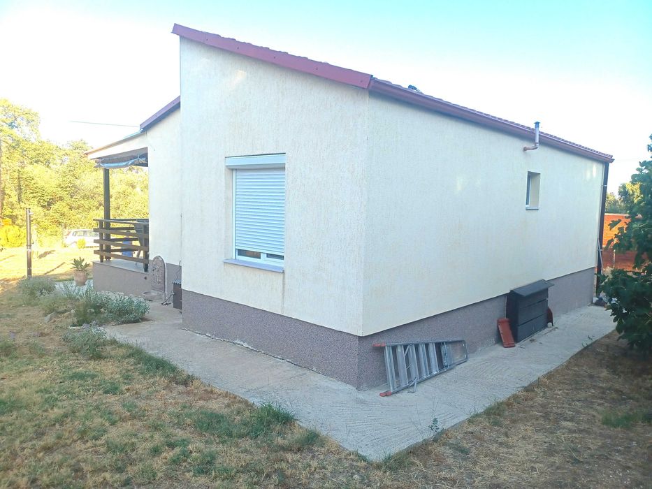 Продава Бизнес парцел 1000м2 с къща 50м2 до морето Неа Кердилия,Гърция