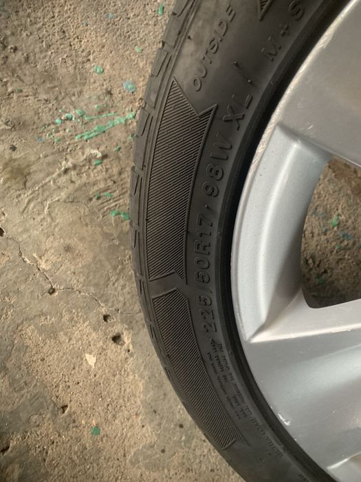 Шины с дисками  R17