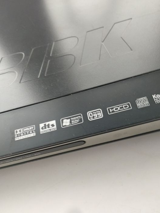 Продам двд-плеер BBK DV610SI