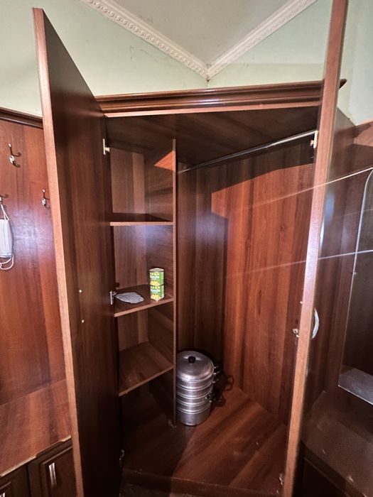 Продам шкаф в хорошем состоянии.