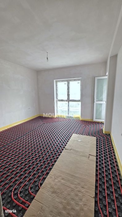 Casă tip Triplex 130 mp/utili, teren 270 mp,str. Lânii, Bartolomeu