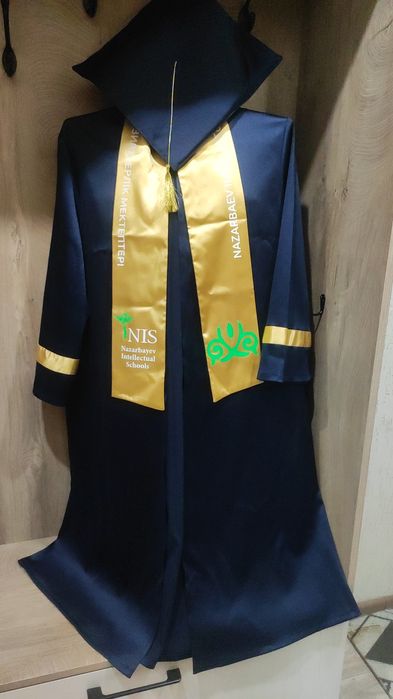 Мантия выпускника НИШ