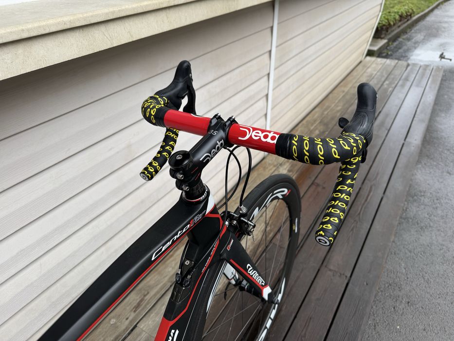 Карбонов шосеен велосипед Wilier Cento1 Air