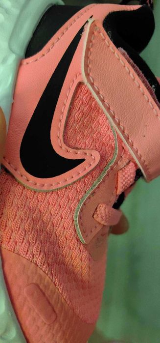 Маратонки Nike, 22 номер