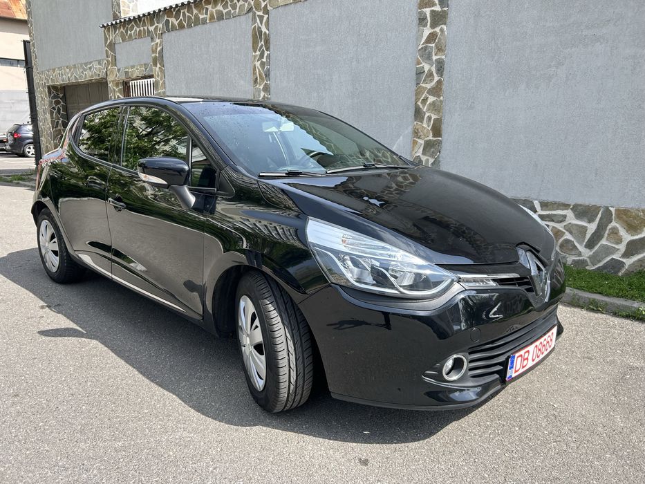 Renault clio IV Night&Day  2013 0.9 tce 90 cp