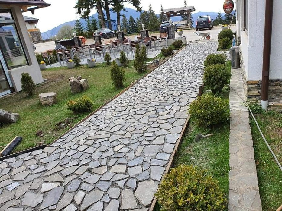 Va amenajam curtea cu piatră naturală