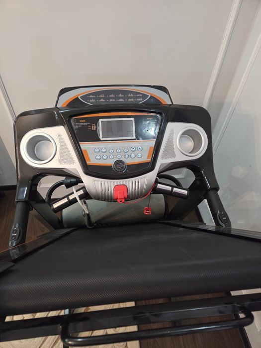 Беговая дорожка новая