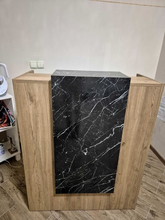 Рецепция(черен мрамор)