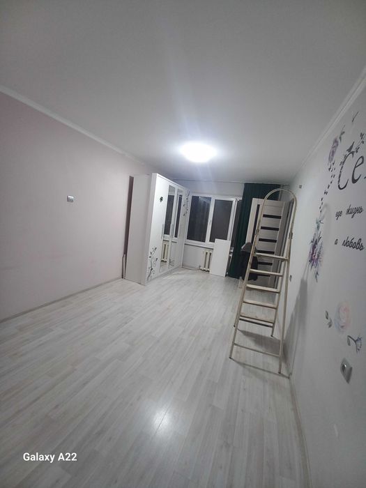 Продам 2 комн квартиру