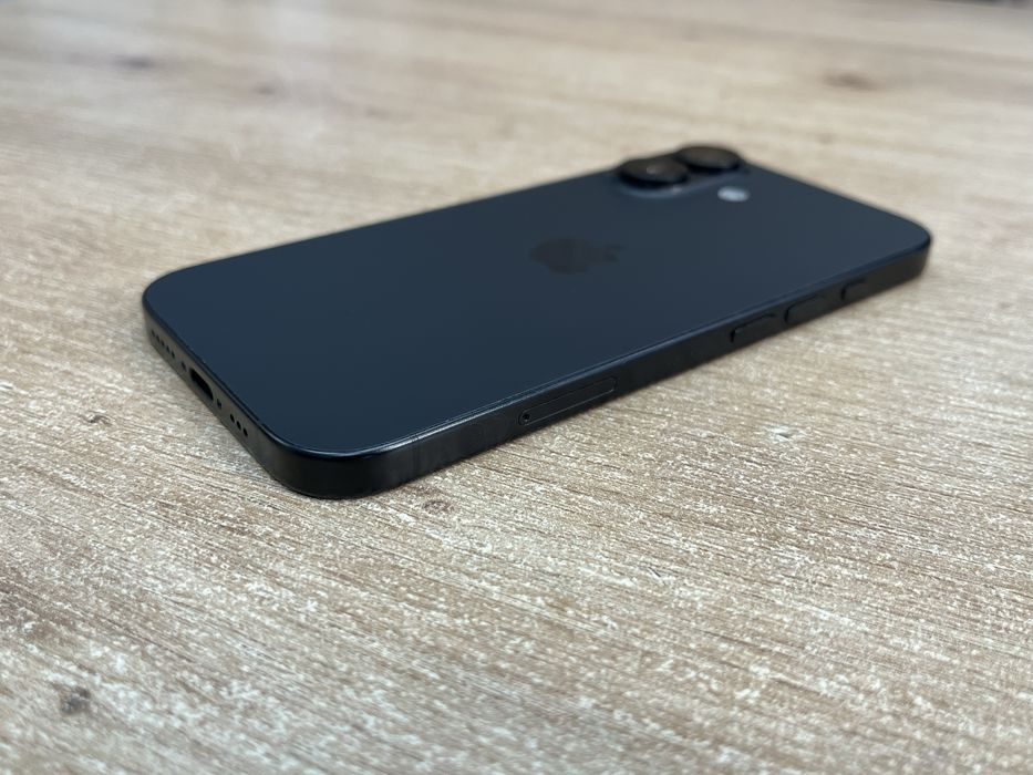 iPhone 16 128GB 100% Бат Гаранция