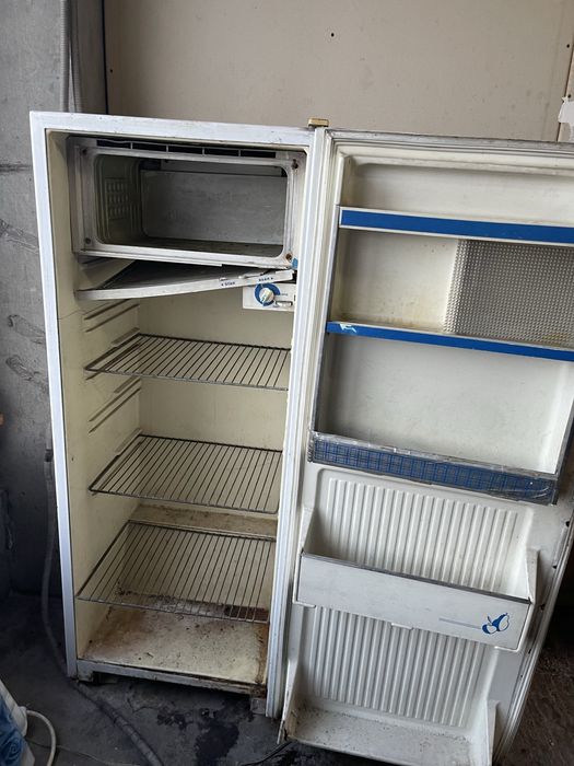 Продается холодильник