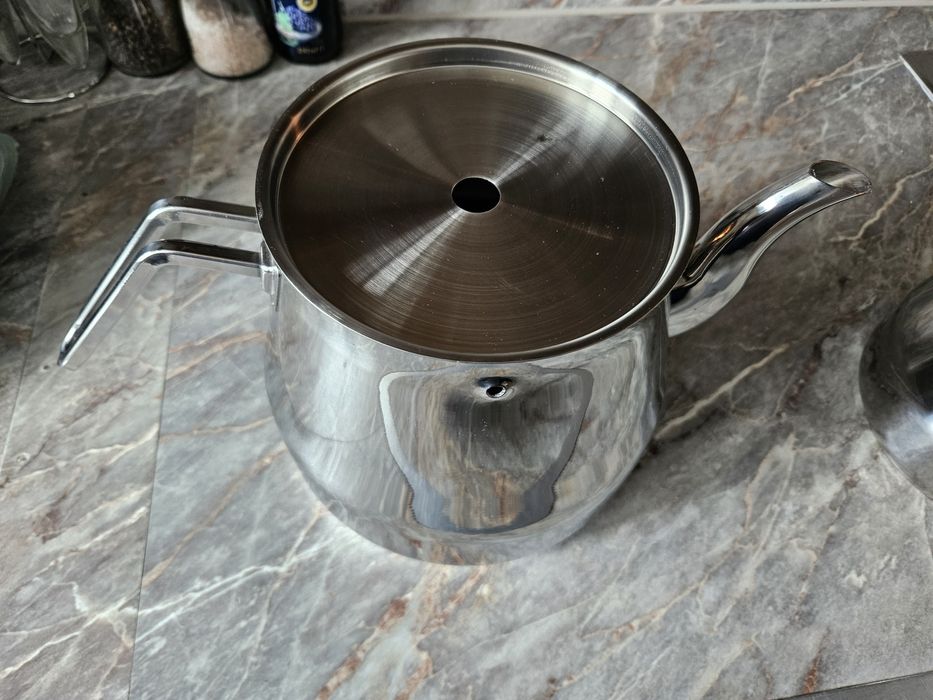 Чисто нов професионален турски чайник