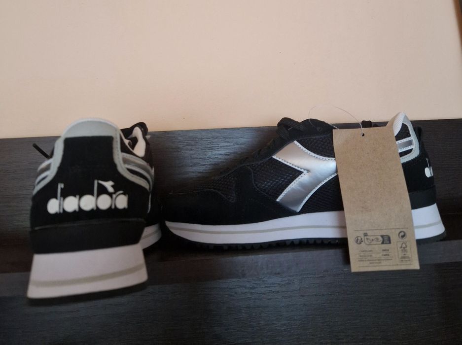 Sneakers DIADORA  ( noi)  , masura 36