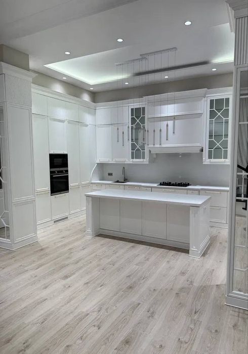 Сдается шикарый уютный дом на 7 соток,на Центр Луночарского (н788)