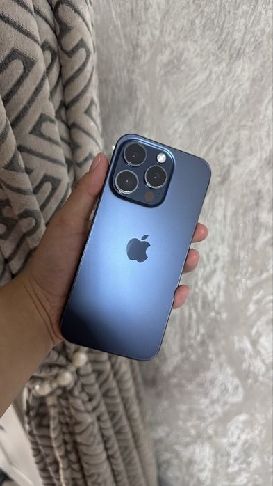 IPhone 15 pro 256 gb