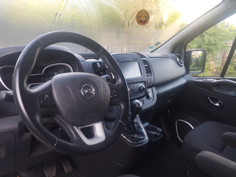 Schimb camper Opel Vivaro multivan