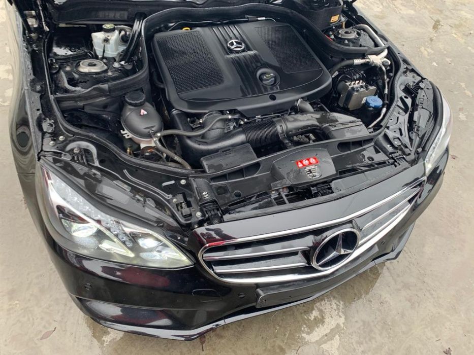 Dezmembrez mercedes e class w218 4 matic 350 cdi 250 cdi pachet amg
