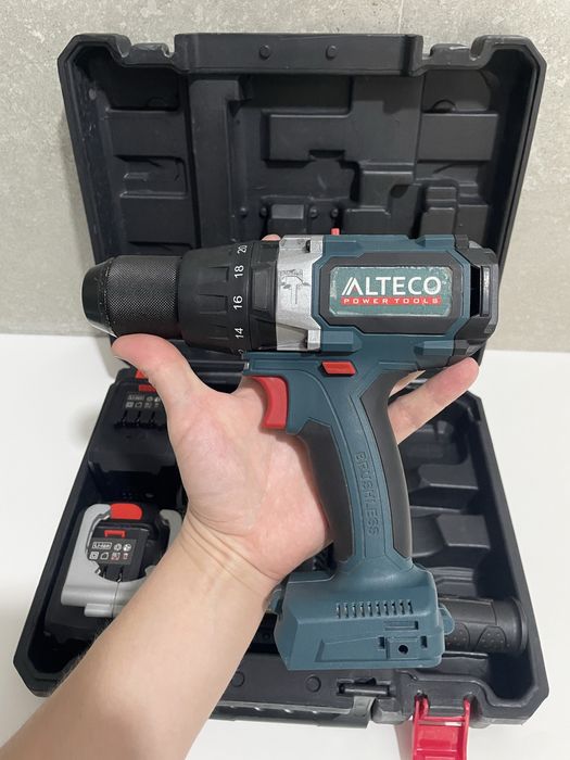 Продам дрель-шуруповерт ALTECO CID 2013 Li BL