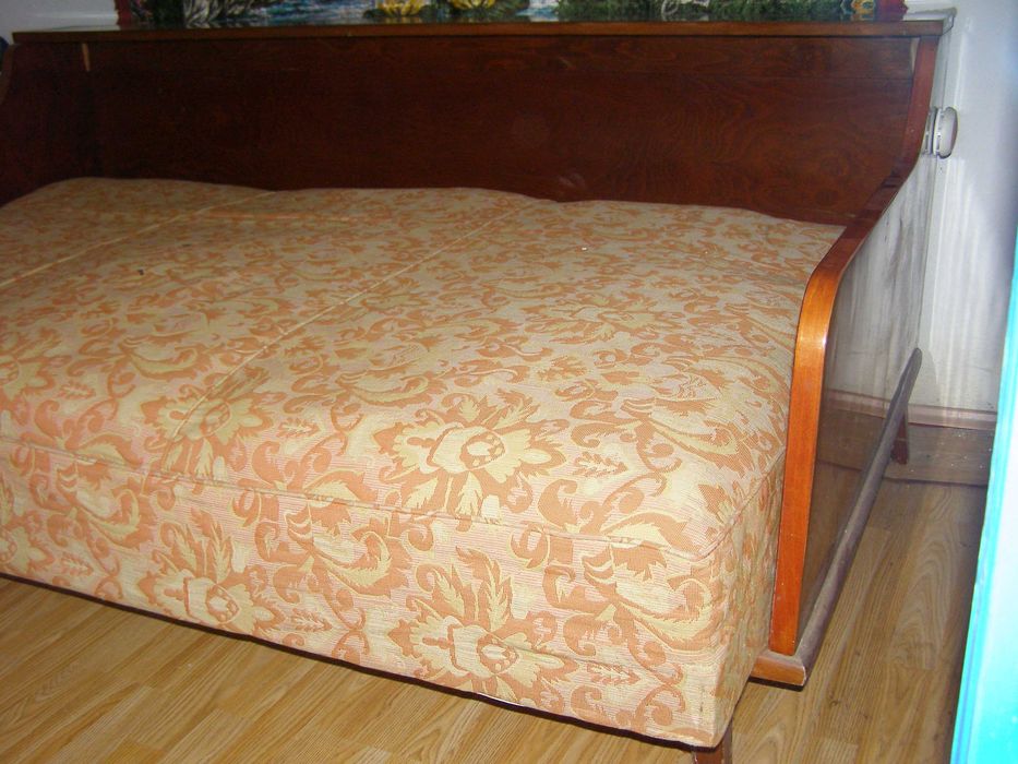 Pat dublu extensibil