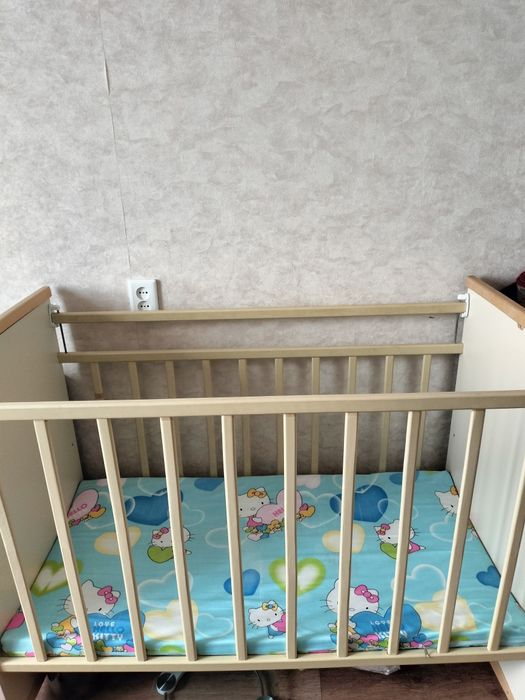 Отдам кроватку бесплатно