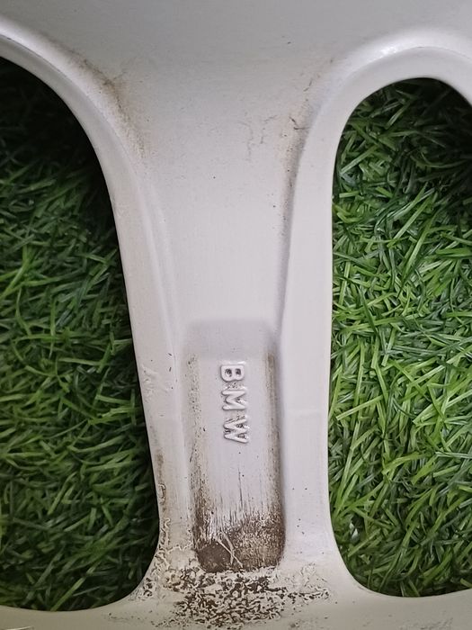 Диски R16 5x120 на BMW.