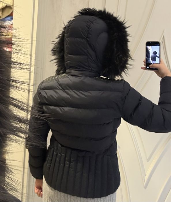 Продам куртку Монклер