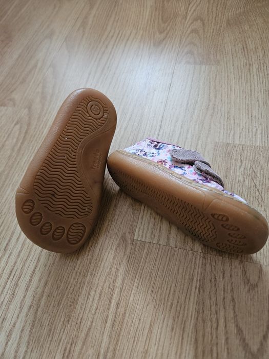 Детски боси обувки