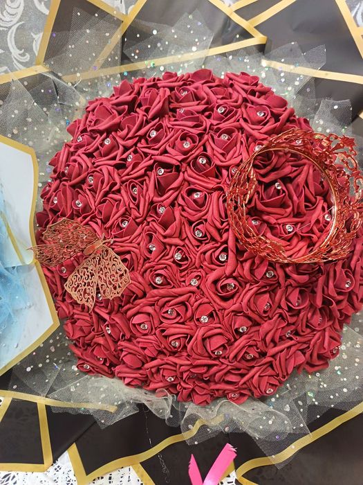 Луксозен букет от рози – перфектен подарък – 60€